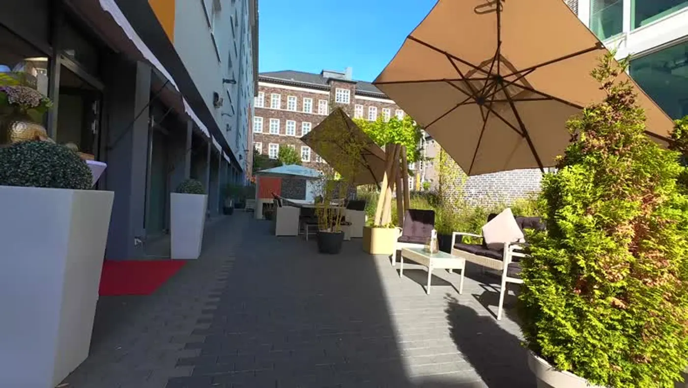 Terrasse des Schönzeit Kosmetikinstituts in Neuwied